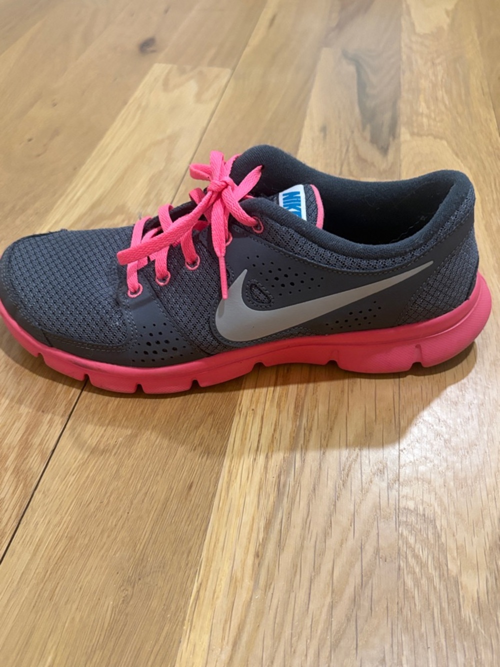 Nike Women's Flex Experience Running Shoes